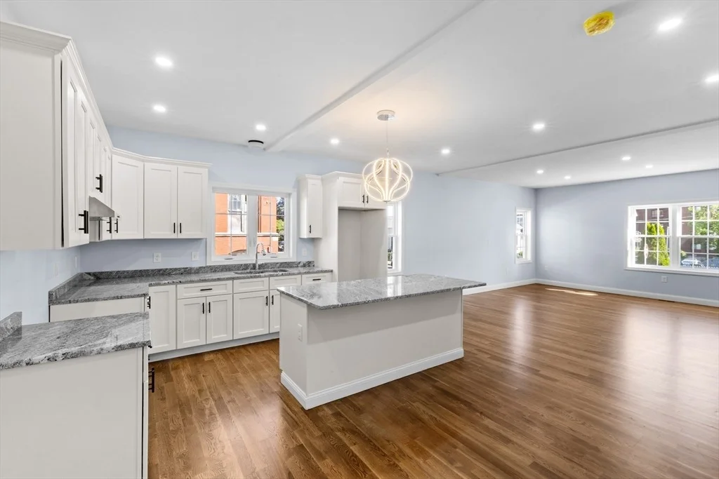 Photo of 489 Spring St.