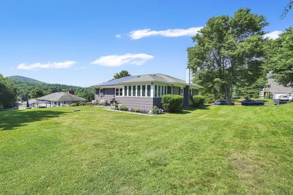 Photo of 11 Juniper Hill Rd