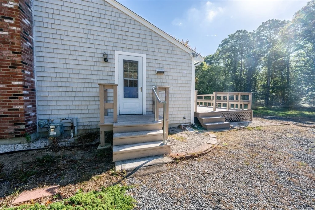Photo of 115 Sparrowhawk Ln