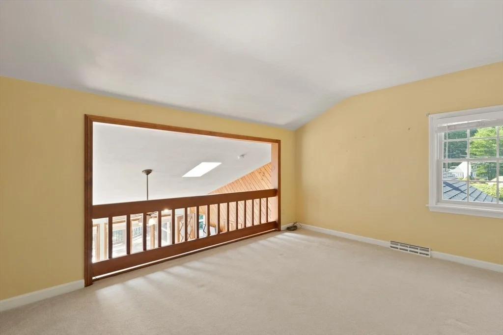 Photo of 10 Prancing Rd