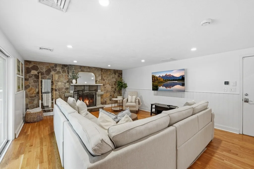 Photo of 74 Framingham Road