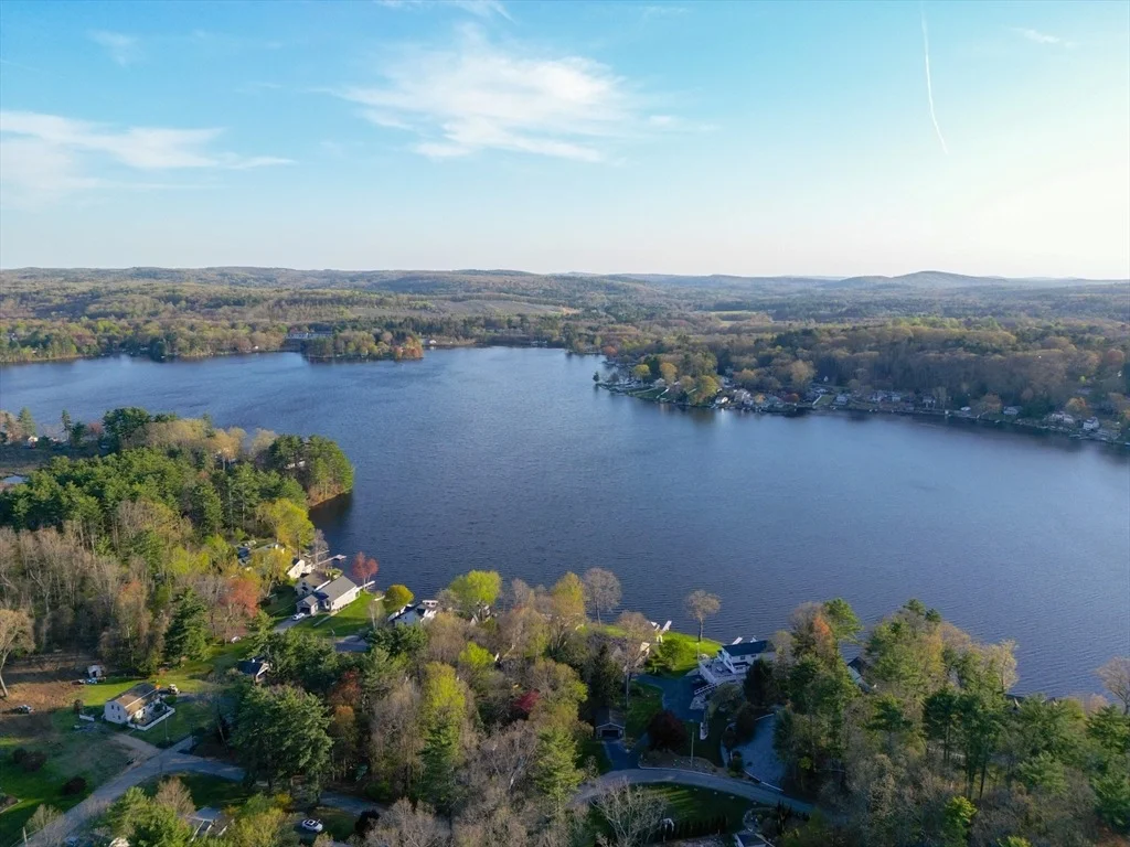 Photo of 15 Oak Dr
