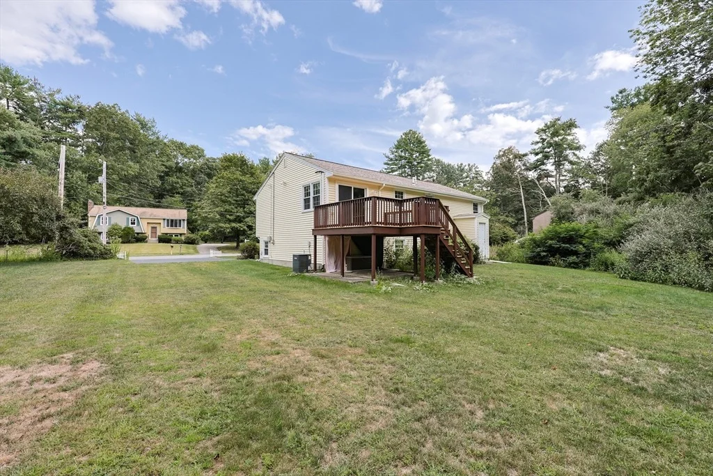 Photo of 37 Oakleaf Dr