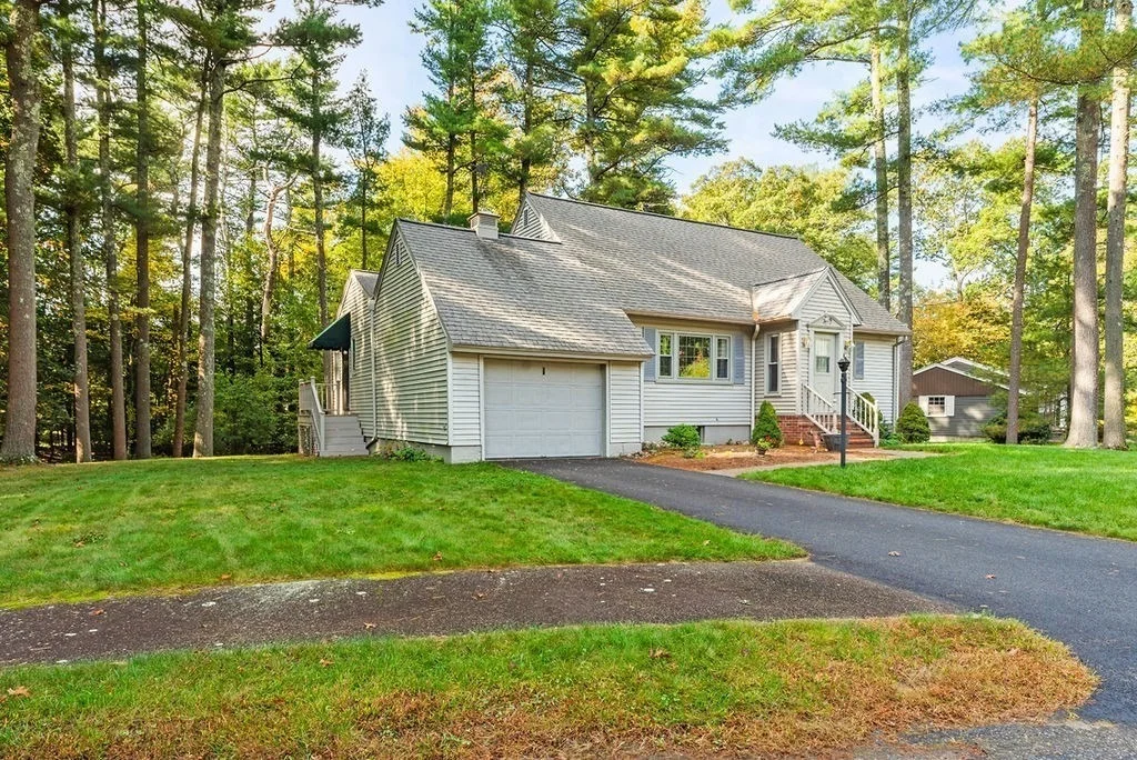 Photo of 5 Pineview Ter