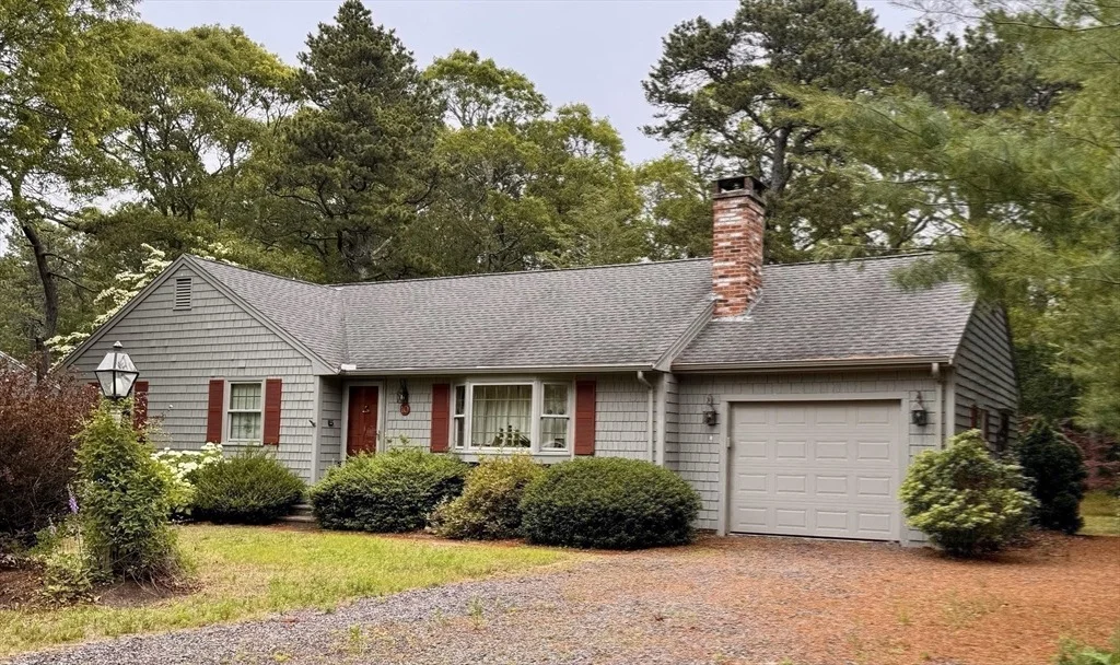 Photo of 10 Eagle Drive
