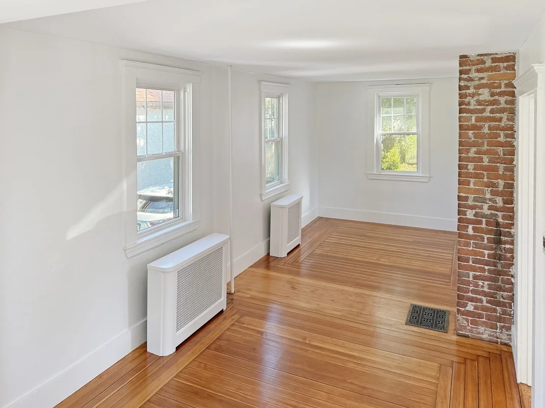 Photo of 82 Bonham Rd
