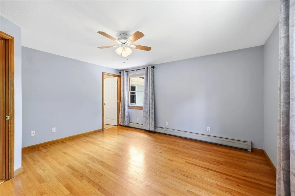 Photo of 15 Tiffany Lane