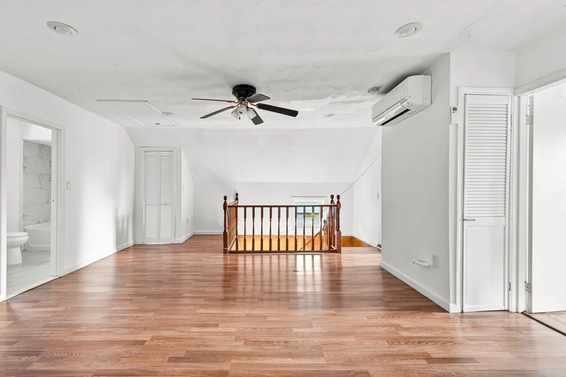 Photo of 650 Third