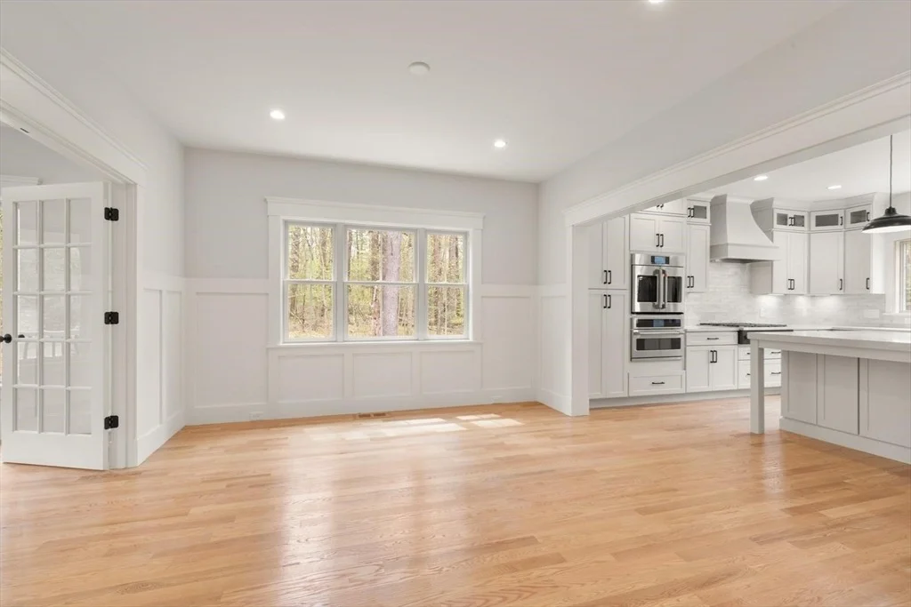 Photo of 16R Eldor Drive