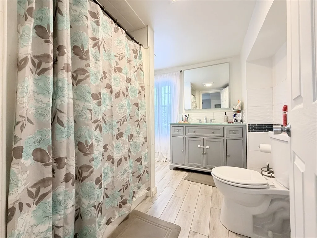Photo of 12 Danforth St