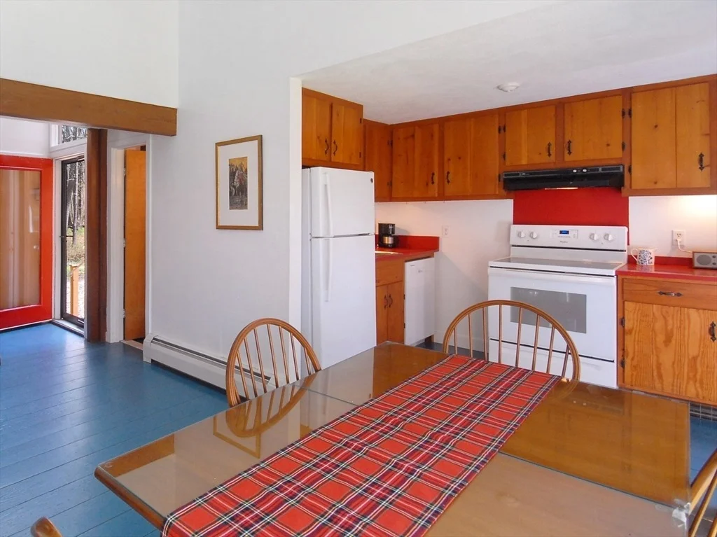 Photo of 37 Blanchard Rd