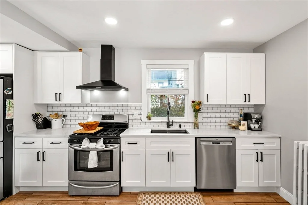 Photo of 8 Arlington Ave