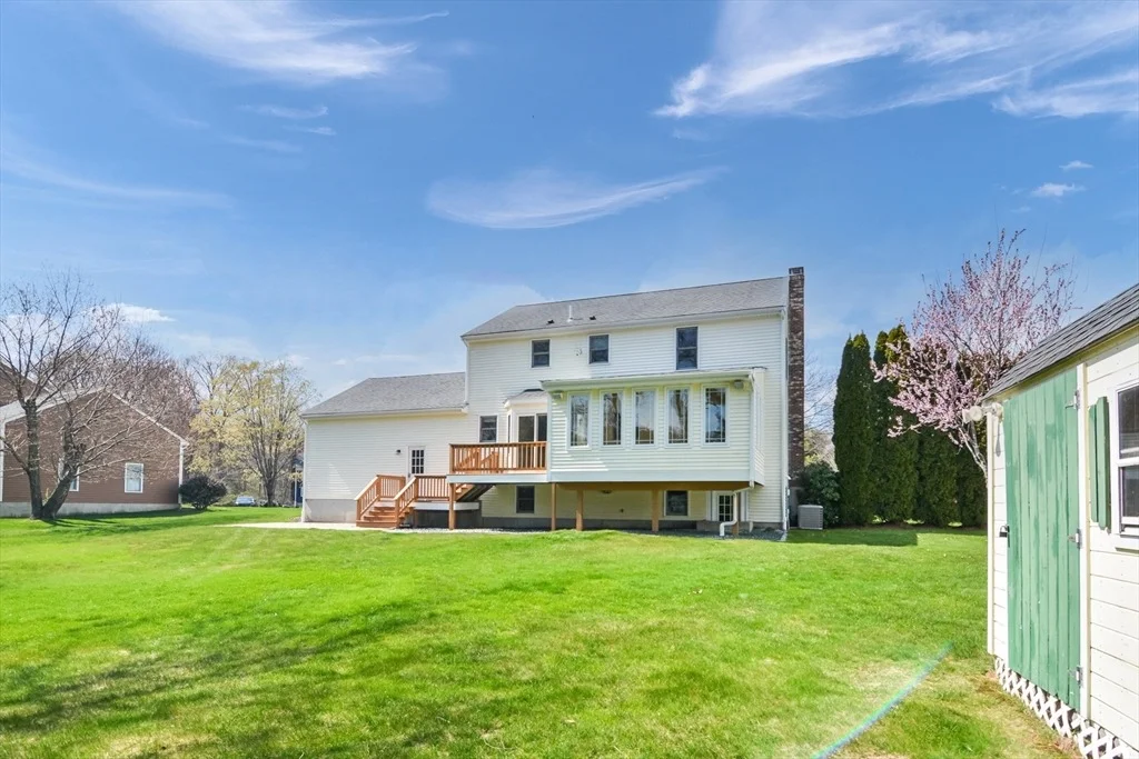 Photo of 34 Laura Ln