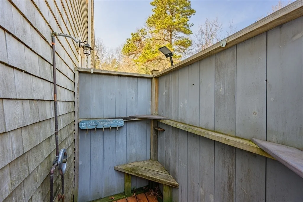 Photo of 172 Skunknet Rd