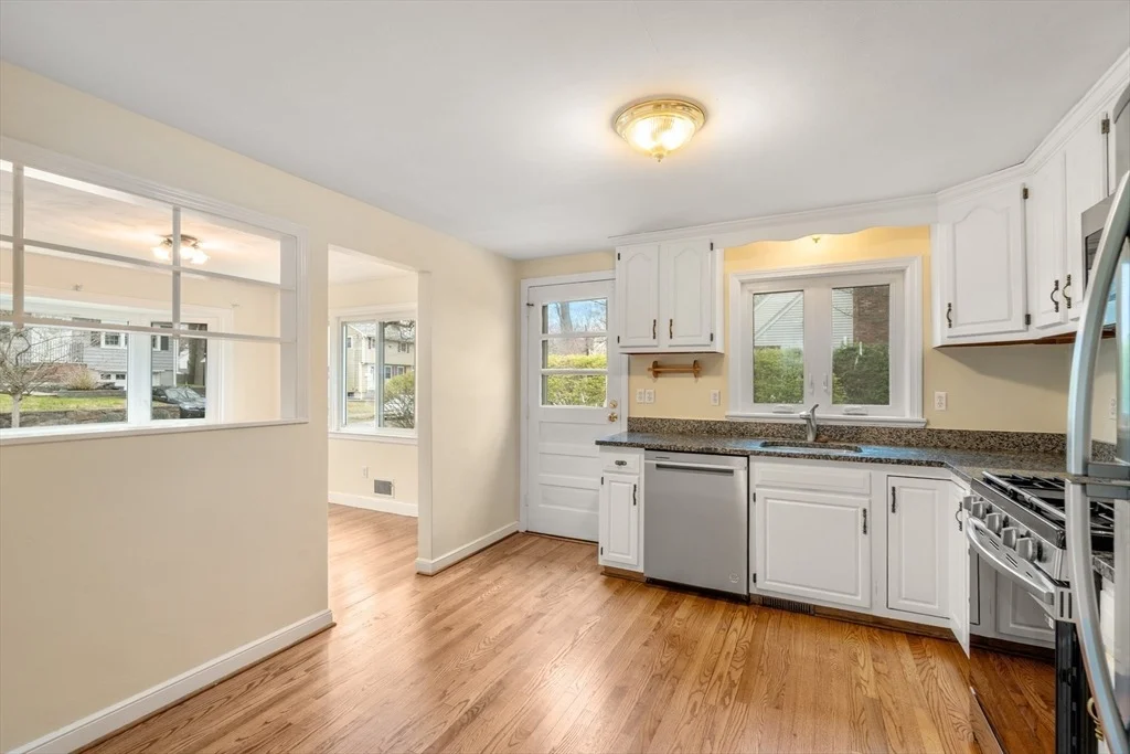 Photo of 125 Lyman Rd
