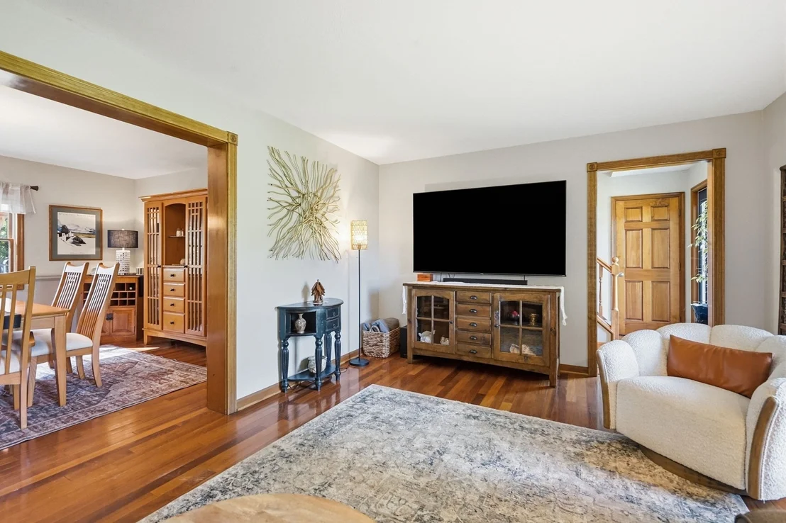 Photo of 6 Brittany Dr