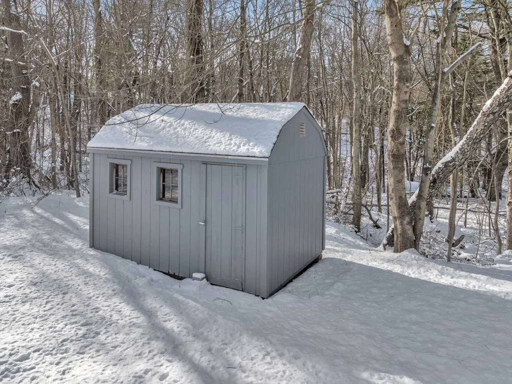 Photo of 169 Sutton Ave