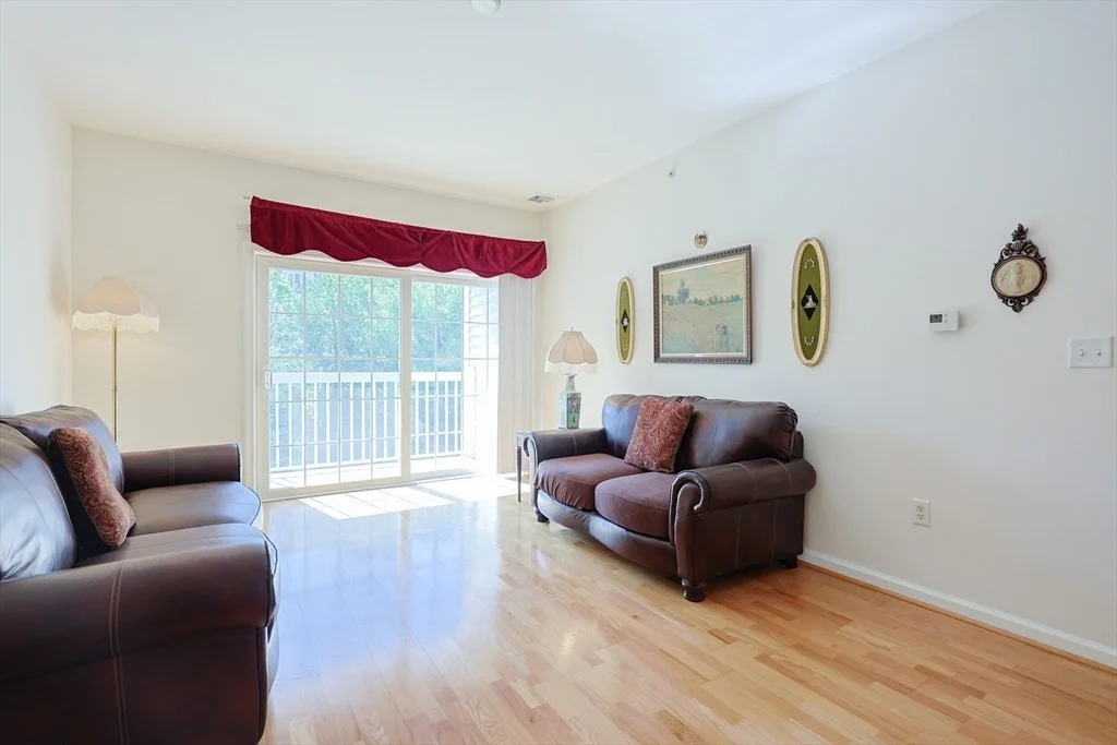 Photo of Unit 307 at 53 Bartlett Way