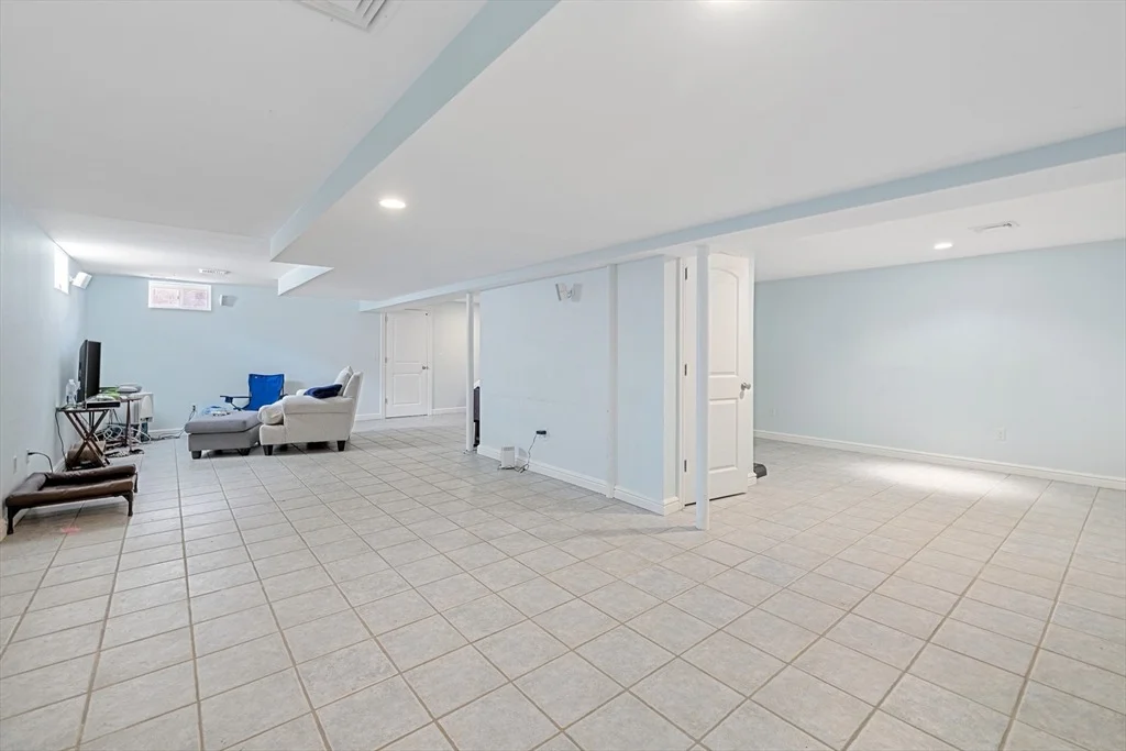 Photo of 75 Cornell Rd