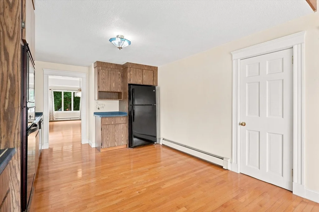 Photo of 32 Glendale Ave