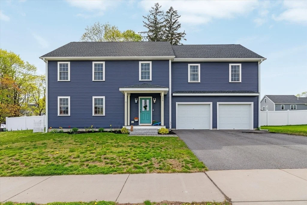 Photo of 200 Greeley St