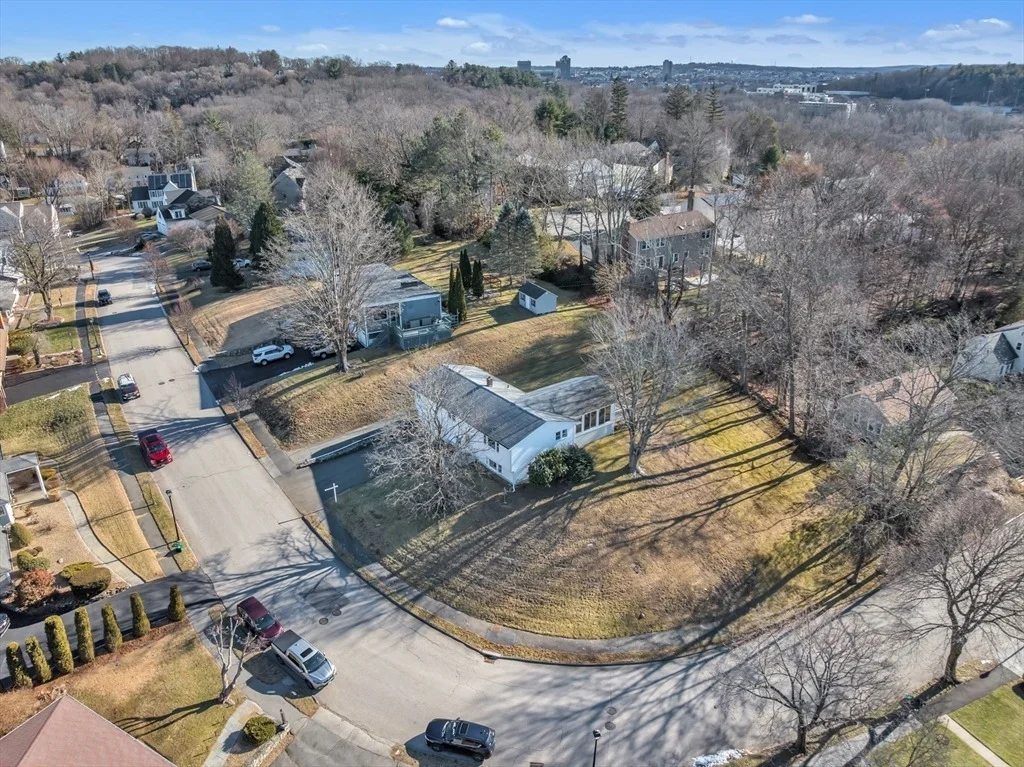 Photo of 132 Winifred Ave