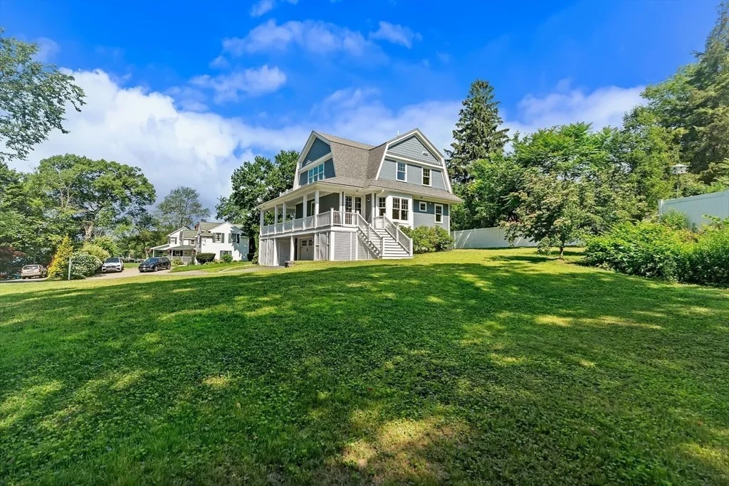 Photo of 5 Crest Rd