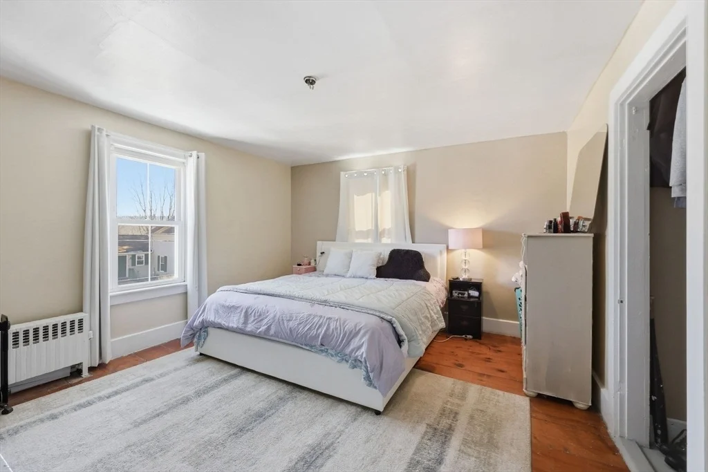 Photo of 40 Hillside Ave