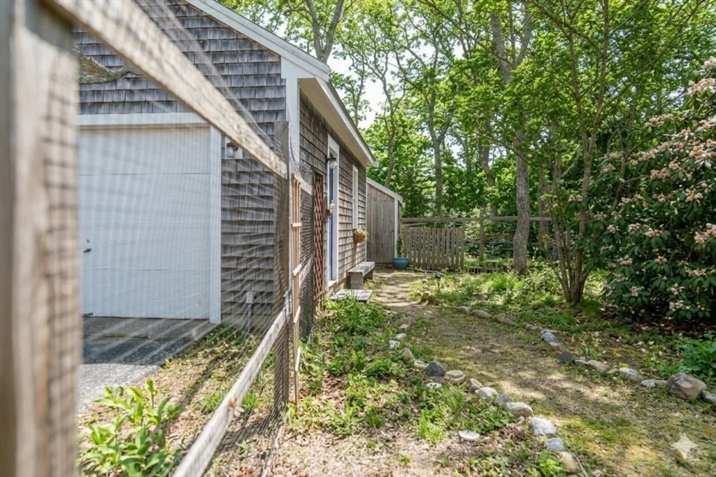 Photo of 147 Brook Trail Rd