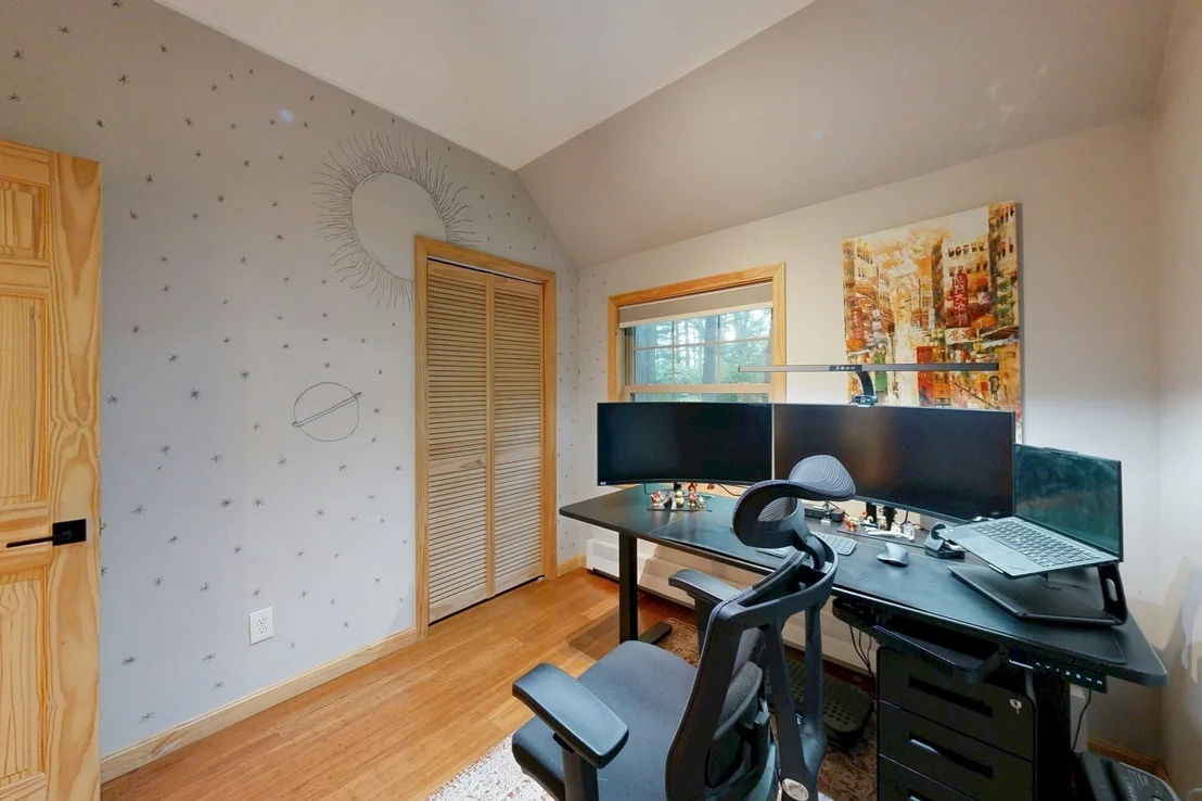 Photo of 345 Lowell St