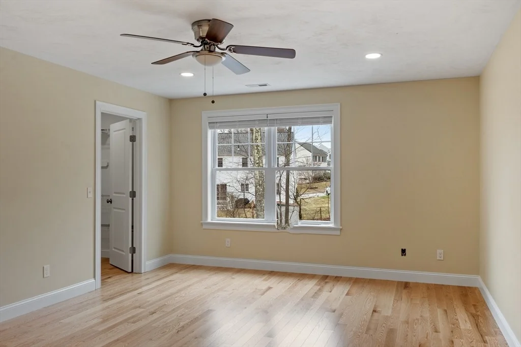 Photo of 23 Leslie Rd