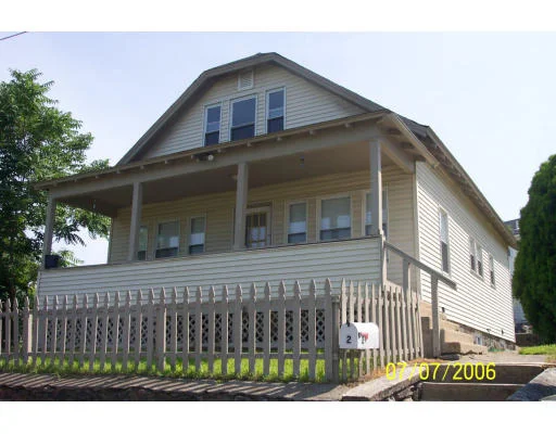 Photo of 2 Moore Ave.