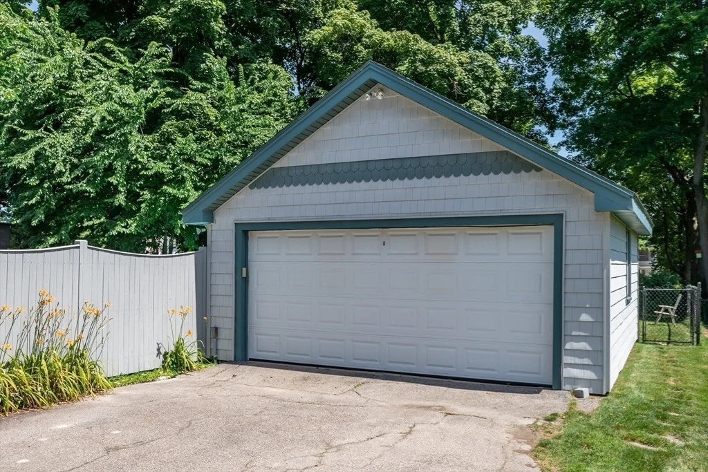 Photo of 20 Everett Avenue