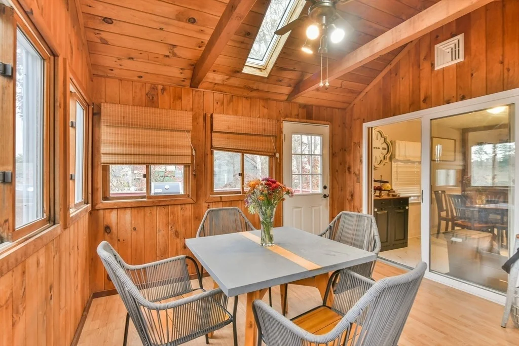 Photo of 120 Lakeside Ave