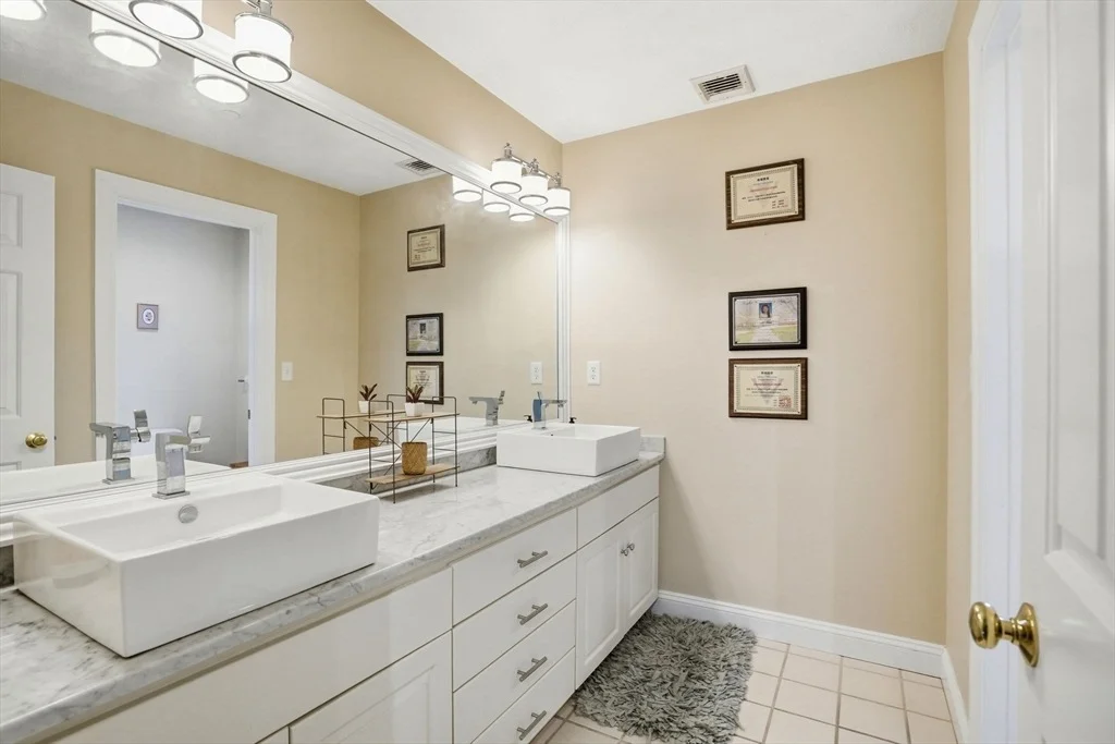 Photo of 7 Charles Davis Drive