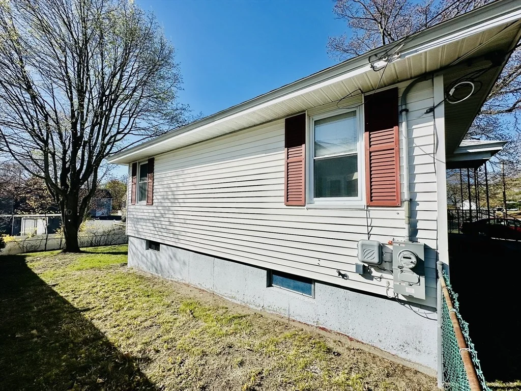 Photo of 18 Cabot Rd