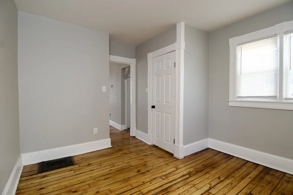 Photo of 104 Andrew St