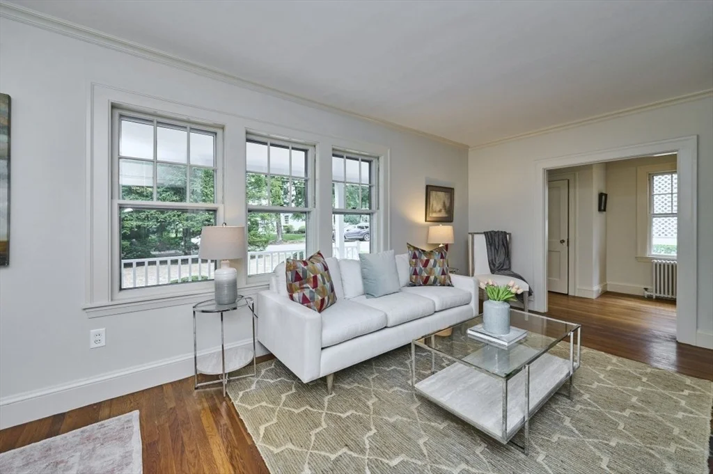 Photo of 16 Fairlee Rd