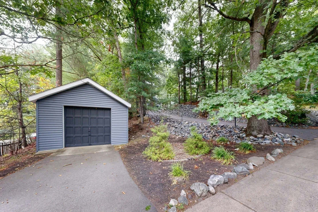 Photo of 345 Lowell St