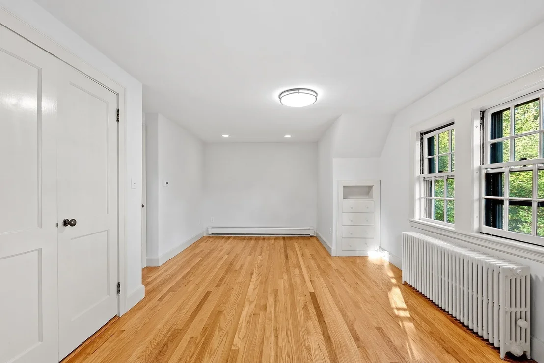 Photo of 51 Gleason Rd