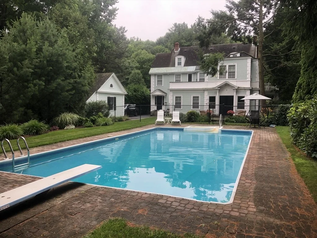 Photo of 44 Metcalf St