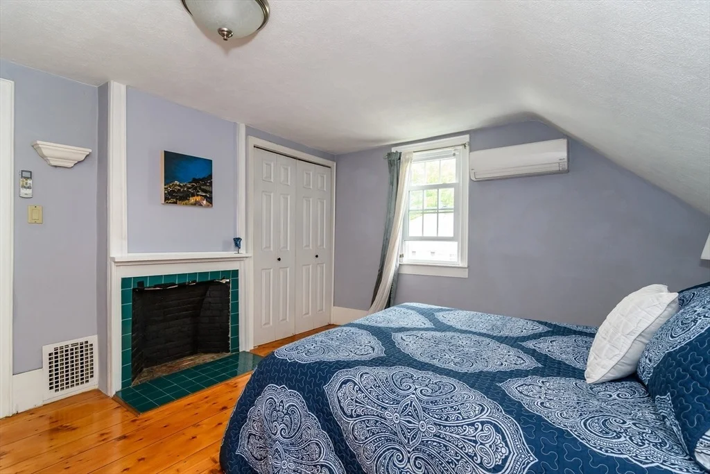Photo of 288 Bacon St