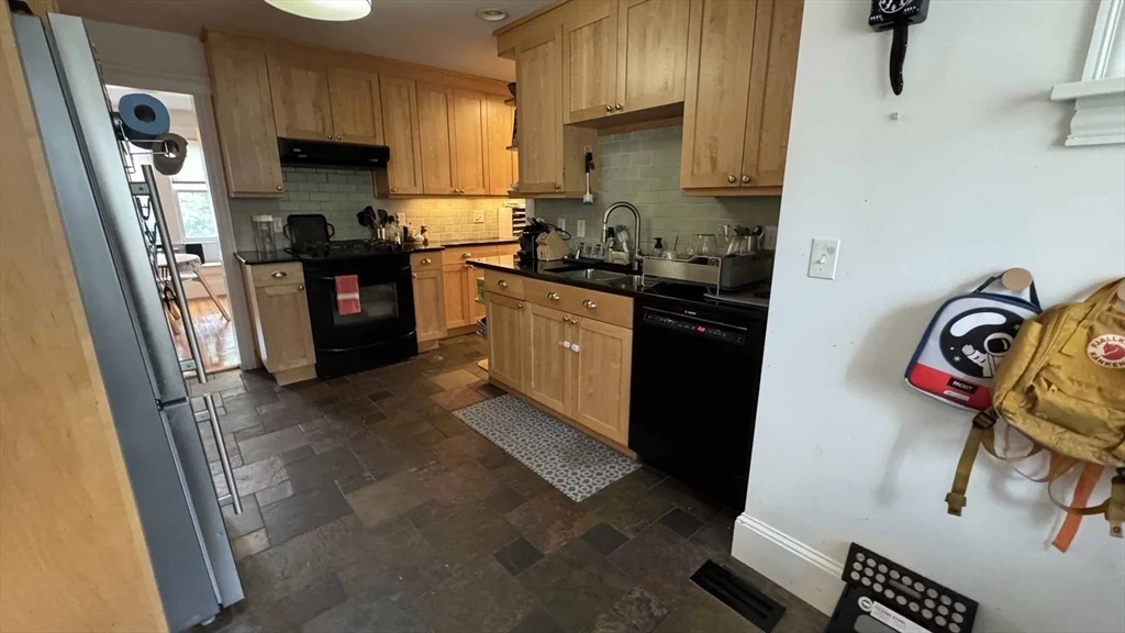 Photo of 155 Prospect St