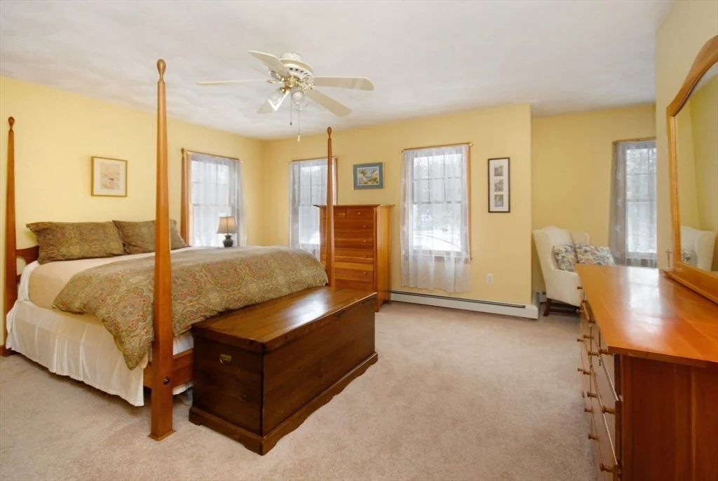 Photo of 40 Fifers Ln