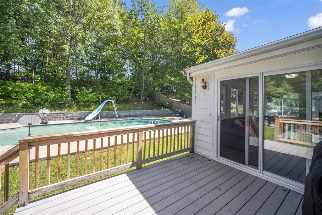 Photo of 293 Alida Rd