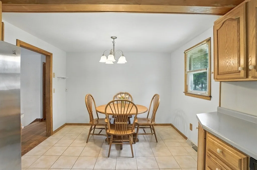 Photo of 12 Wellington Dr