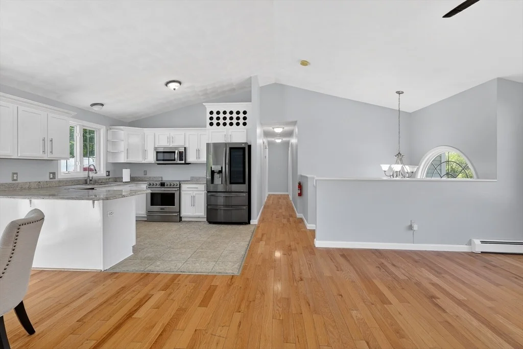 Photo of 3 Oak Leaf Cir