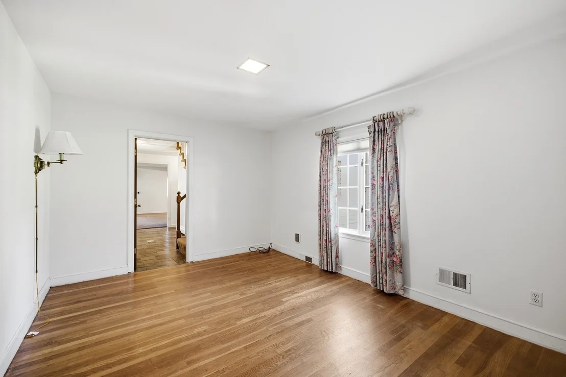 Photo of 35 Forest Street