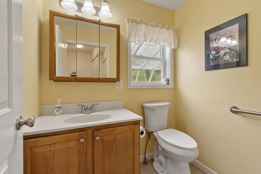 Photo of 240 Farley Rd