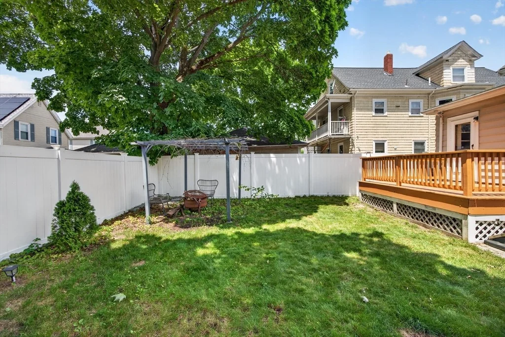 Photo of 524 Eastern Avenue